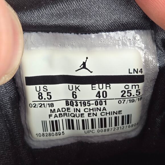 Jordan 3 Retro AWOK Vogue Anna Wintour Black Casual Sneaker Womens 10 BQ3195-001 - Picture 16 of 16